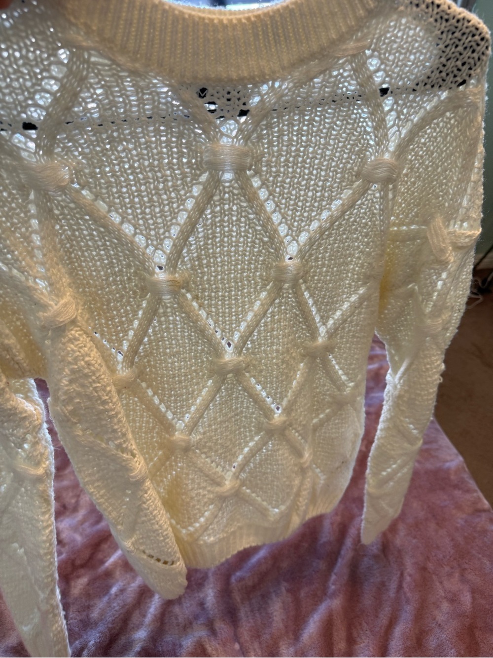Open-Knit Ivory Women's Sweater - Lightweight Textured Pullover